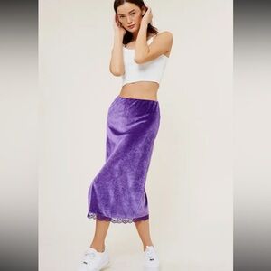 901. Velvet lace accent midi skirt in purple